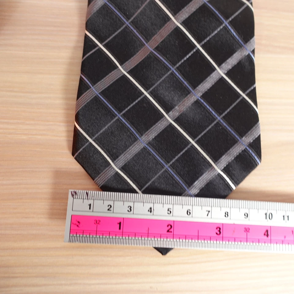 Gravata masculina xadrez de seda preta cetim corpcore formal CROFT BARROW - Imagem 4 de 4