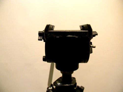 Trípode Bogen/Manfrotto 3233 31-72" con columna engranada y cabezal fluido de video cine 3066 - Imagen 6 de 9