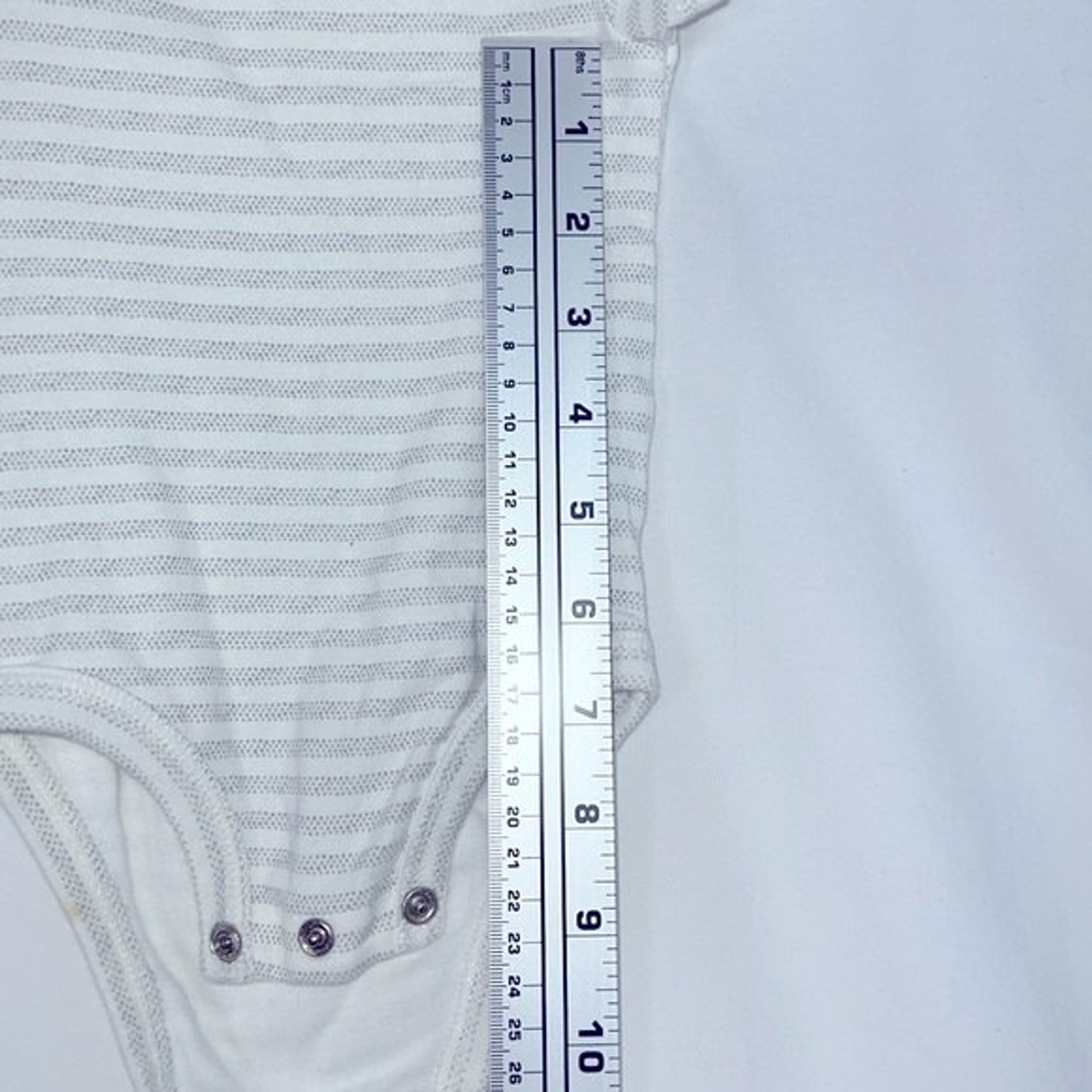Picture 9 of 12