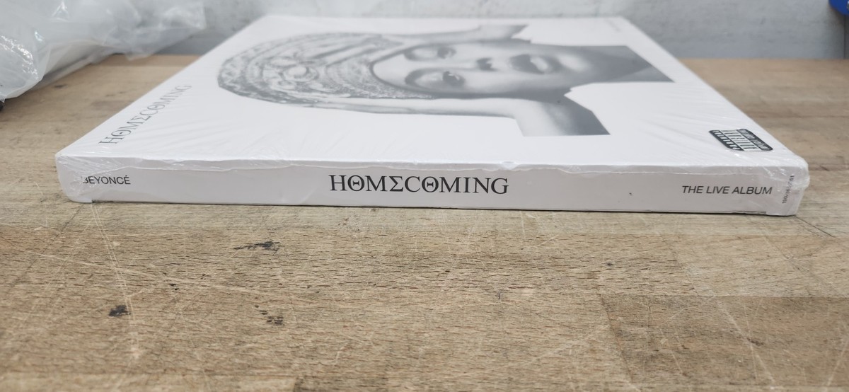 洋楽 Beyonce - COMING: THE LIVE ALBUM Beyoncé Homecoming: 4 LP R&B/Soul Live Album with 52 Page