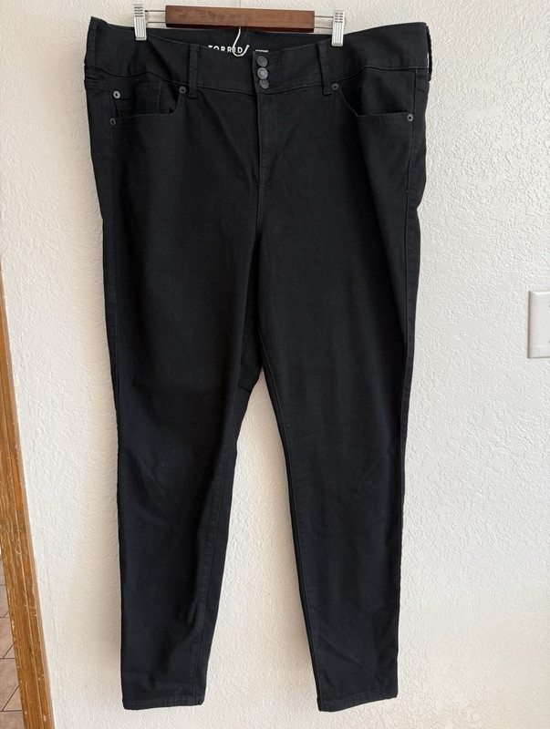 Torrid Womens Black Denim Jegging Jeans #FeelTheFit Super Soft 5-Pocket 22T