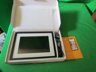 Skylight Frame 10in Digital Picture Frame Model 100DA Wi-Fi Black
