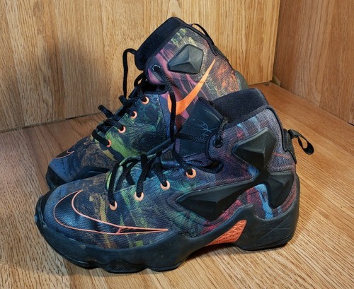 lebron 13 akronite
