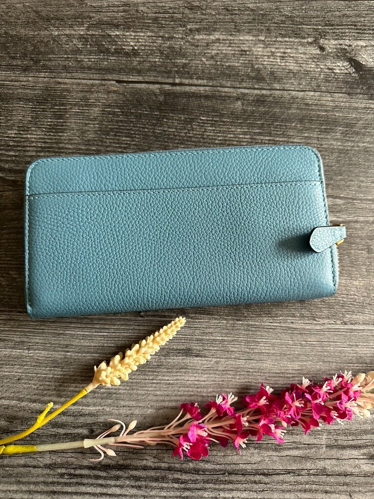 New Coach Accordion zip wallet | eBay