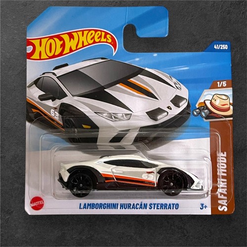 Hot Wheels Lamborghini Huracan Sterrato white 2025 Combine Postage