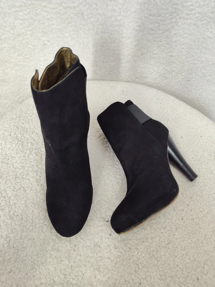 Botín Cynthia Vincent Mujer Tacones 8.5 Negro Gamuza Pull On Informal Calce Cómodo Foto 4 de 4