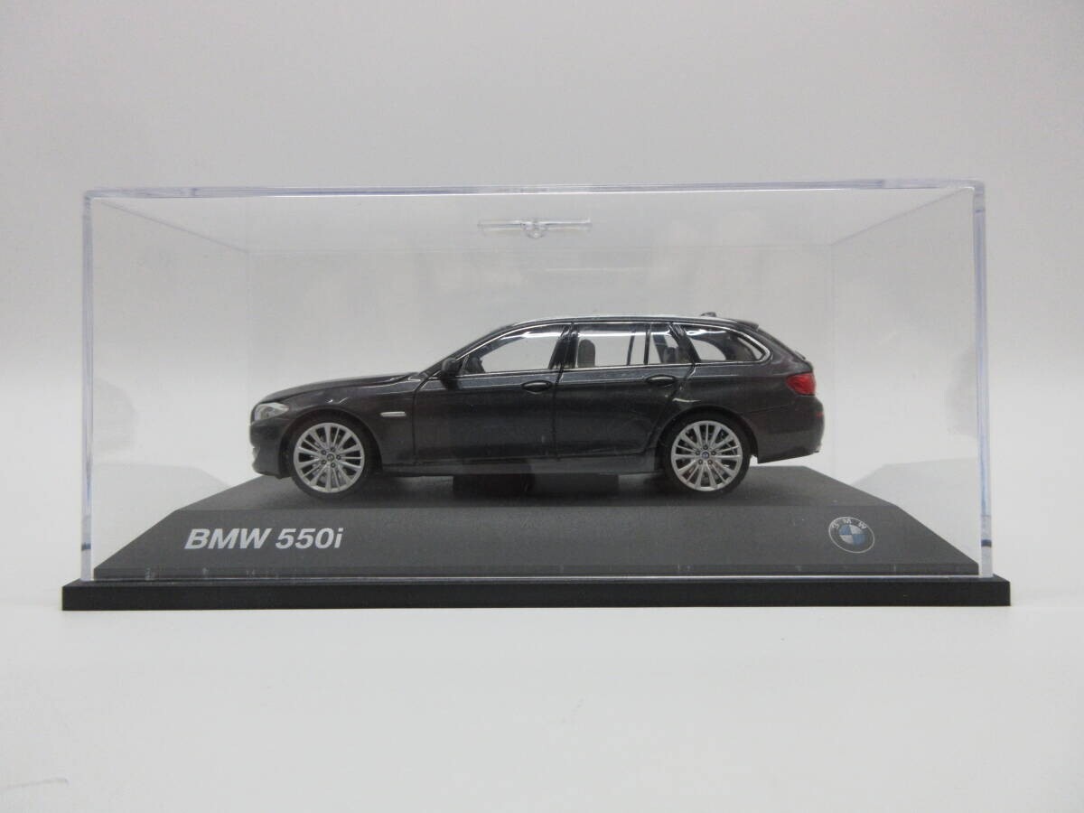 好評 BMW 1:43 550i Order Special Dealer Metallic Gray Touring F11 乗用車