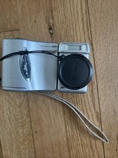 Not Working CASIO QV-2400UX 2.1 MEGA PIXELS Digital Camera From Japan C80C