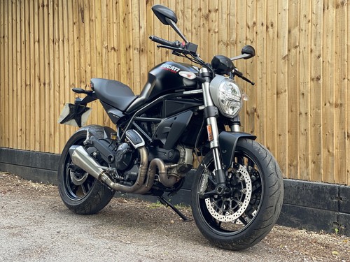 DUCATI MONSTER 797 Only 3400 Miles, Fresh Belt Service, Scorpion Exhaust!!! - Picture 2 of 14