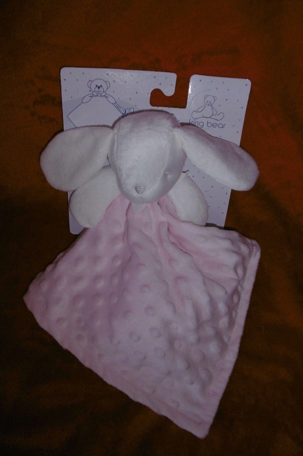 Doudou attache tétine plat King Bear en velours gaufré blanc et rose pour nourrisson
