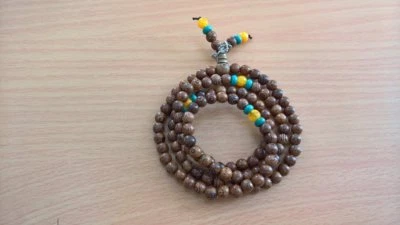 Bracelet wengé prière bouddhiste tibétain bois santal bouddha 115 perles 6 mm - Photo 1/4