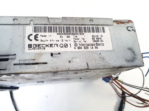 Mercedes-Benz Sprinter 2005 Autoradio a0048201686, 38025183 #1460682-04 - Bild 4 von 4