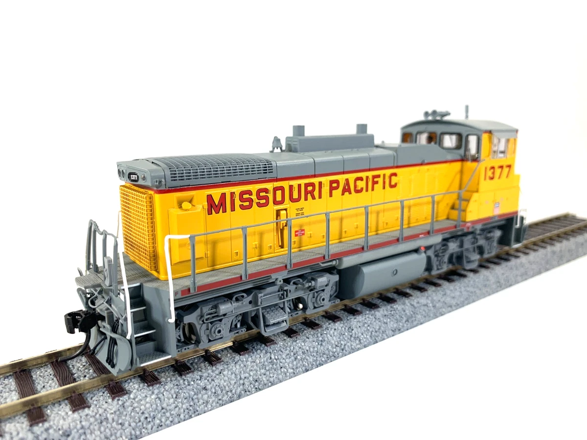 Atlas Mp15dc In N Scale Model Railroad Locomotives for sale | eBay