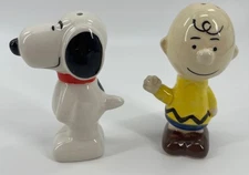 Peanuts - Snoopy and Charlie Brown Classic Pals Salt & Pepper Set
