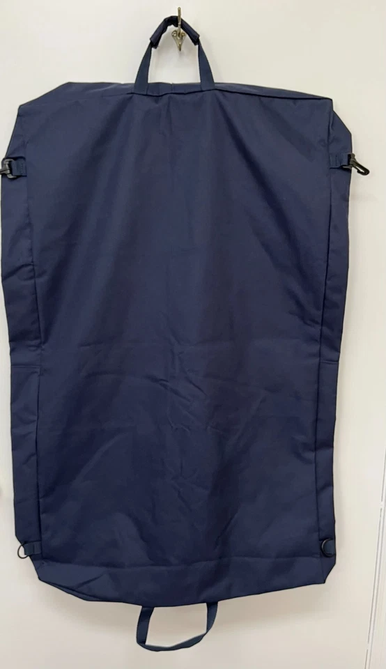 Bolsa de ropa Mercury Tactical Gear emitida por la Marina de los Estados Unidos en azul marino Foto 2 de 4