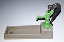 PLAYMOBIL Ritterburg 3666 Brunnen Pumpbrunnen Schwengelpumpe grün komplett