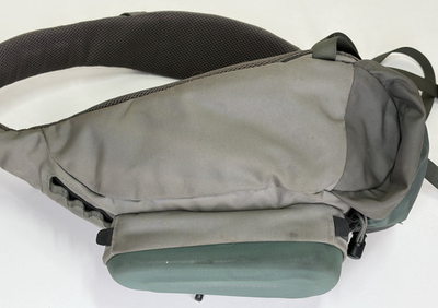 atom patagonia fly fishing bag Stealth Sling Worn Wear Patagonia Atom Sling 8L Daypack Patagonia Atom 8l Sling