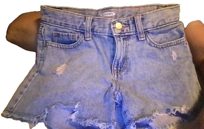 Old Navy Distressed Cut-Off Denim Jean Shorts Girls Size 10 5-Pocket Raw Edge