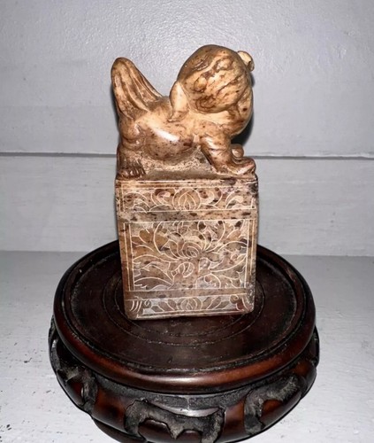 Two Unusual Qing era Agate beast scroll weights, great details & very heavy. - Picture 9 of 20