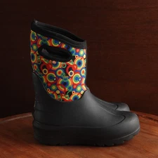 Bogs Boots Youth Size 3 BLK Colorful Neo Classic Circle Geo Chore Winter Outdoor