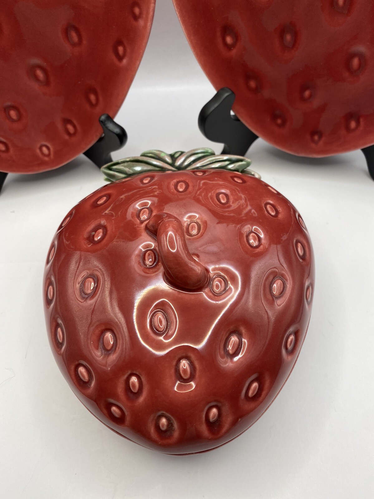 Vintage Cemar Pottery 773 Strawberry Shaped Plates & Strawberry Covered