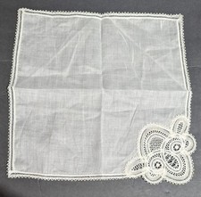 VINTAGE Wedding Hanky LACE CORNER White on White COTTON HANDKERCHIEF - 11"x 11"