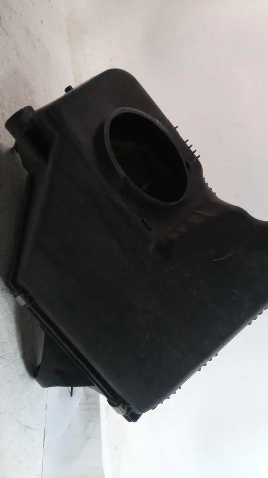 2014 BMW X3 Air Cleaner Assembly OEM Used 13717616932 93K Miles Silver Foto 2 de 4