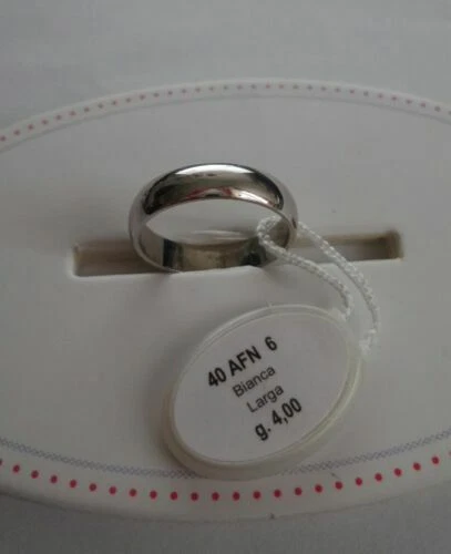 Anelli di lusso UNOAERRE in oro bianco