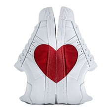adidas superstar heart trainers
