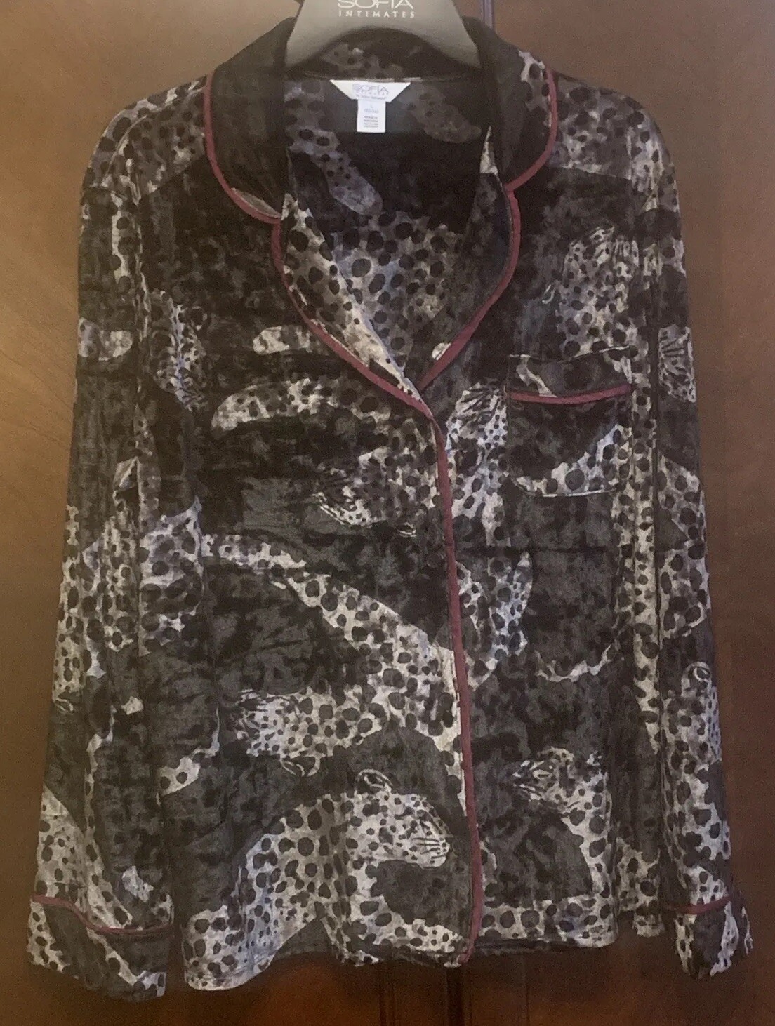 SOFIA INTIMATES Sofia Vergara Velour Pajamas Size… - image 8