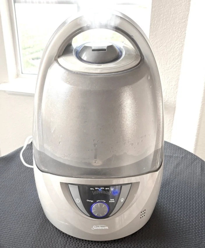 Sunbeam 1.5 gallon Ultrasonic Humidifier, refresh cool visible mist, filter-free - Image 2 of 3