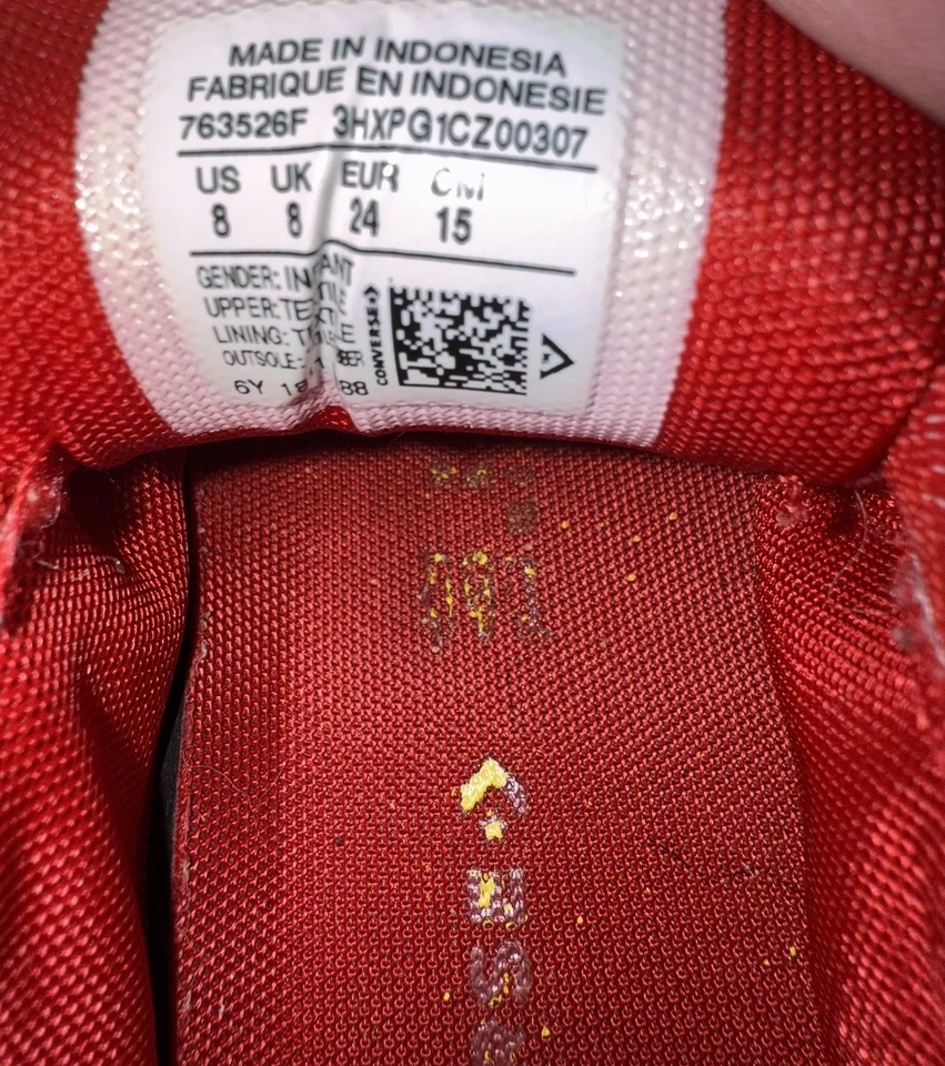 Zapatillas CONVERSE unisex para niños pequeños usadas en excelente estado talla 8 ✨ Foto 4 de 4