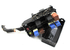 2008 - 2012 Nissan Armada Engine Fuse Box Junction Relay 24382-ZQ00A OEM