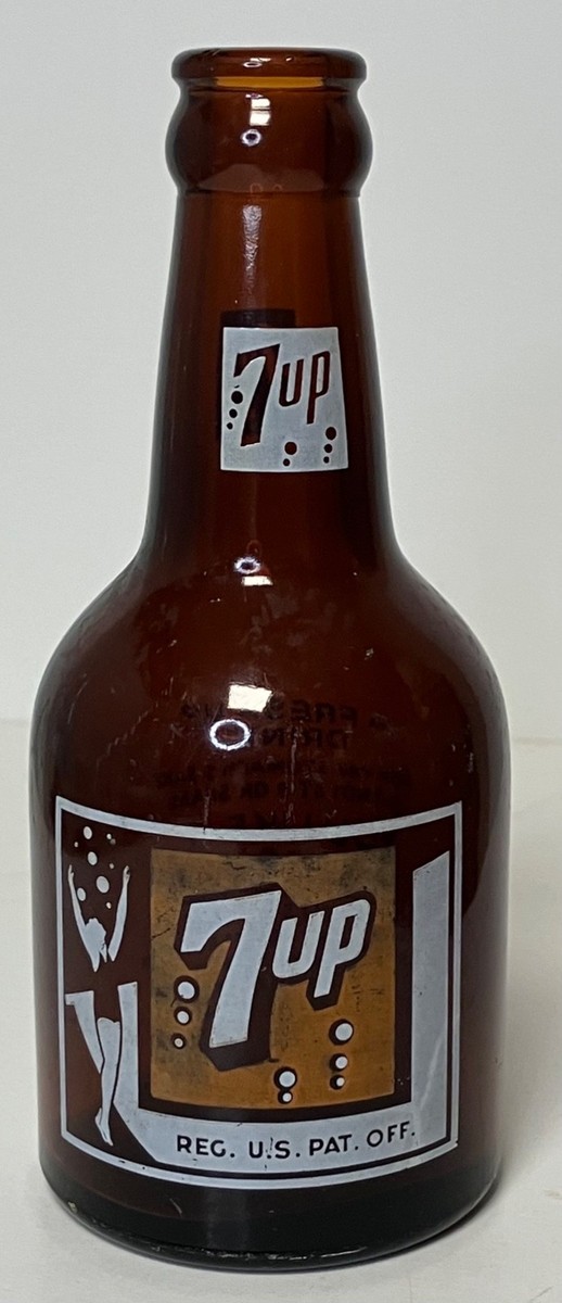 Late 1930s Squat Amber 7up Bottle -Nashville TN - Swimsuit- Eight