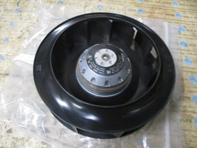 ebm-papst R2E220-AA44-98 Centrifugal Fan 115V 100W 2550RPM *Tested*