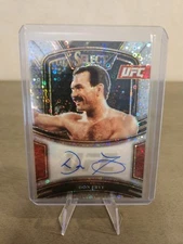 2021 Panini Select UFC Don "The Predator" Frye Auto SG-DFY Disco Prizm Autograph