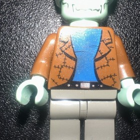 Lego FRANKENSTEIN Minifigure Monster Studios Laboratory Spooky Halloween 1382 ds