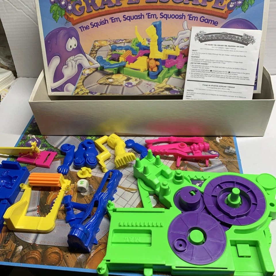Vintage 1992 The Grape Escape Board Game Complete - NEEDS DOUGH REPLACEMENT - Image 2 of 2