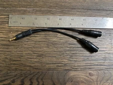 Cirago 3.5mm Stereo Audio Male to 2 Female Headset Mic Y Splitter Cable Adapter