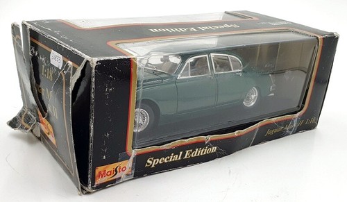 Maisto 1/18 Scale Diecast 31833 - 1959 Jaguar Mk2 - Green - Picture 6 of 6