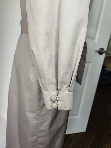 Vintage Lord & Taylor ALORNA Coat Trench 10 Hidden Button Front Long Belted MINT - Picture 11 of 15