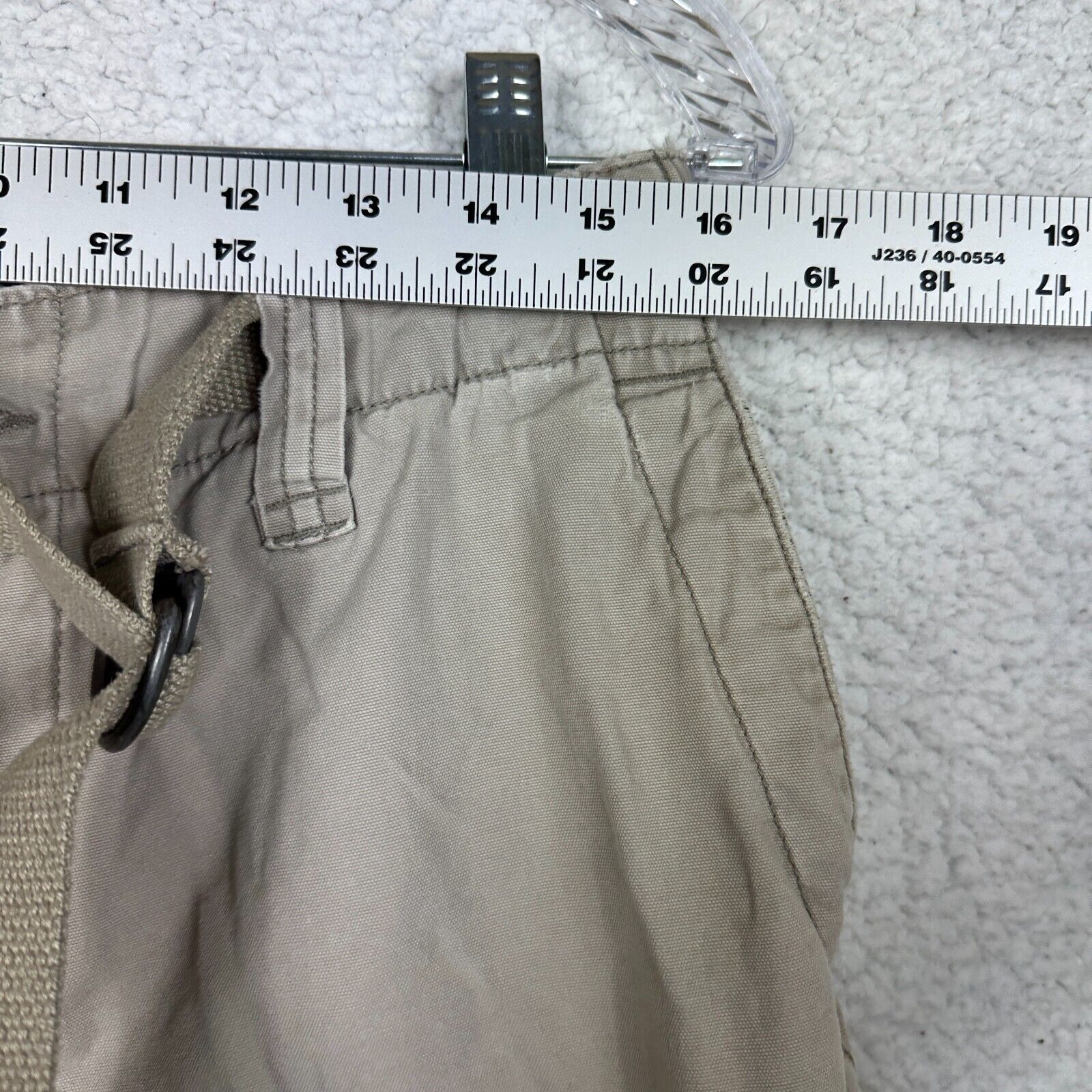Old Navy Cargo shorts mens size 32 Beige fit pock… - image 9