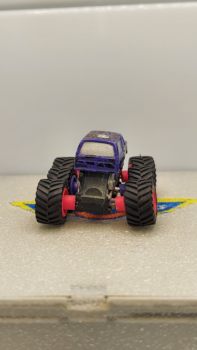 Micro Machines 6 Wheel Skull/Crossbones Monster Truck