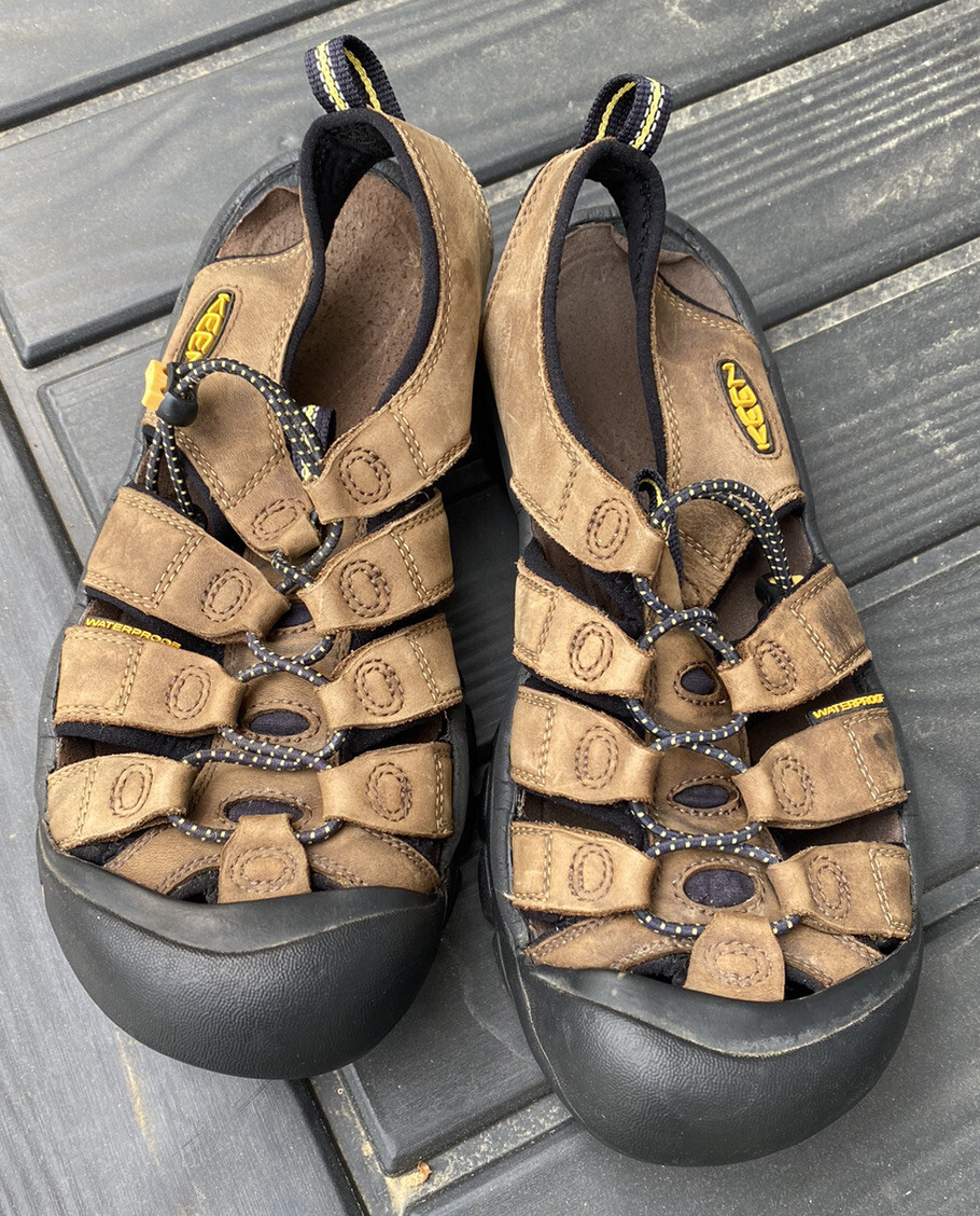 Keen Newport Leather Waterproof Hiking Sport Sandal Brown Mens Size 8