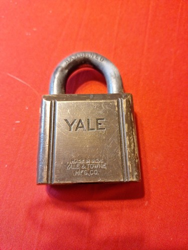 Vtg YALE HARDENED BRASS SQUARE LOCK NO KEY