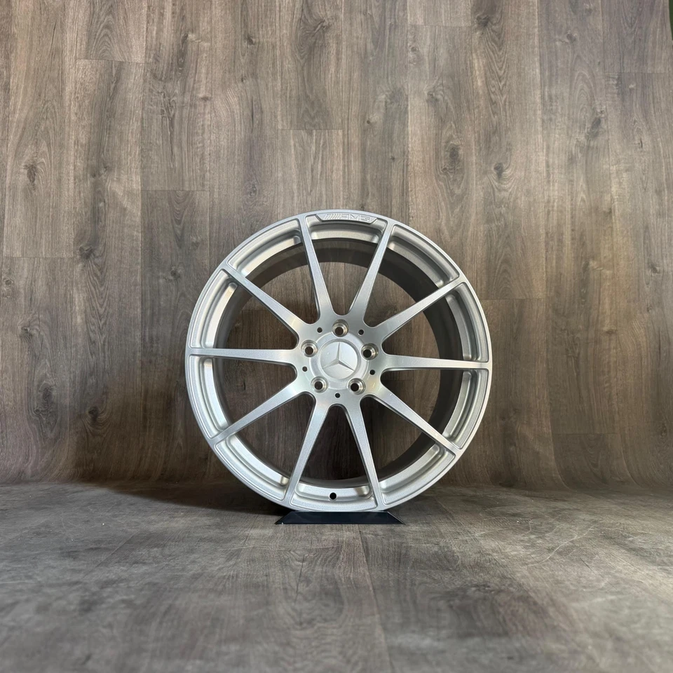 1x Original Mercedes Benz AMG GT C190 Felge A1904011200 11.0J x 19 ET68 - Bild 1 von 1