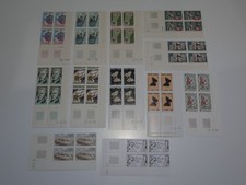 ANDORRE FRANCAIS LOT 12 BLOCS COINS DATES NEUFS** DE 1975 A 81. BONNE VALEUR