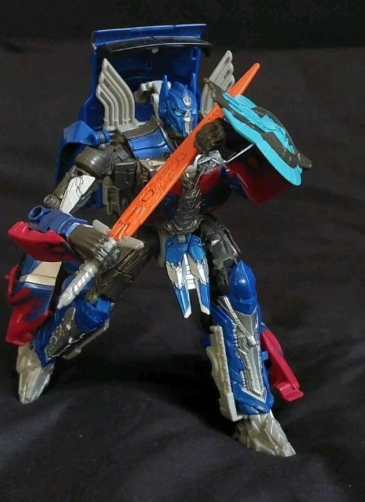 Action figure Optimus Prime, Transformer The Last Knight - Immagine 3 di 4