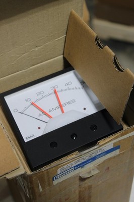 NEW CROMPTON AC METER 4945-239-302A-NT METER