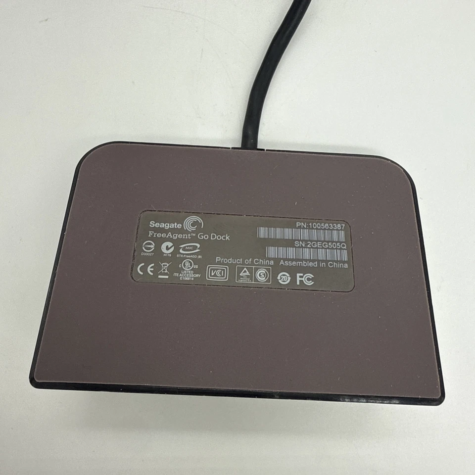 Seagate FreeAgent Go Dock Black - Image 4 of 4